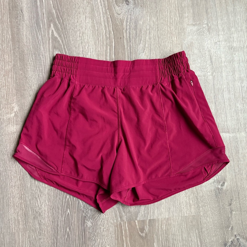 Lululemon Hotty Hot High-Rise Shorts